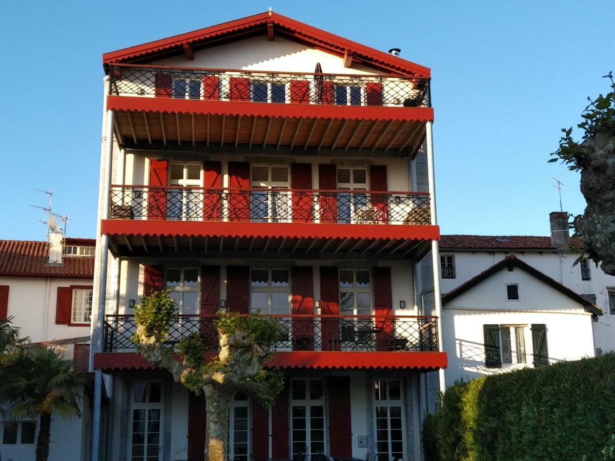 Jondoni Laurendi Kanbo Aparthotel Cambo-les-Bains Buitenkant foto